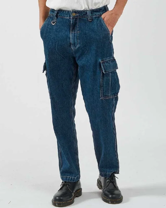 Bargain Alert Slacker Denim Jean