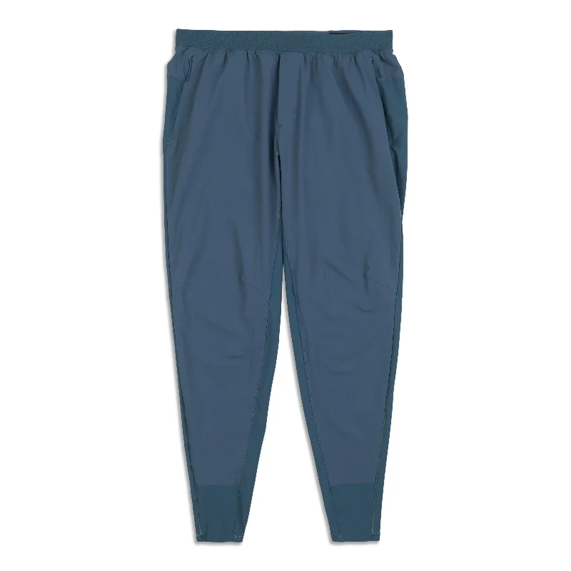 Don't Delay Surge Hybrid Pant - Resale