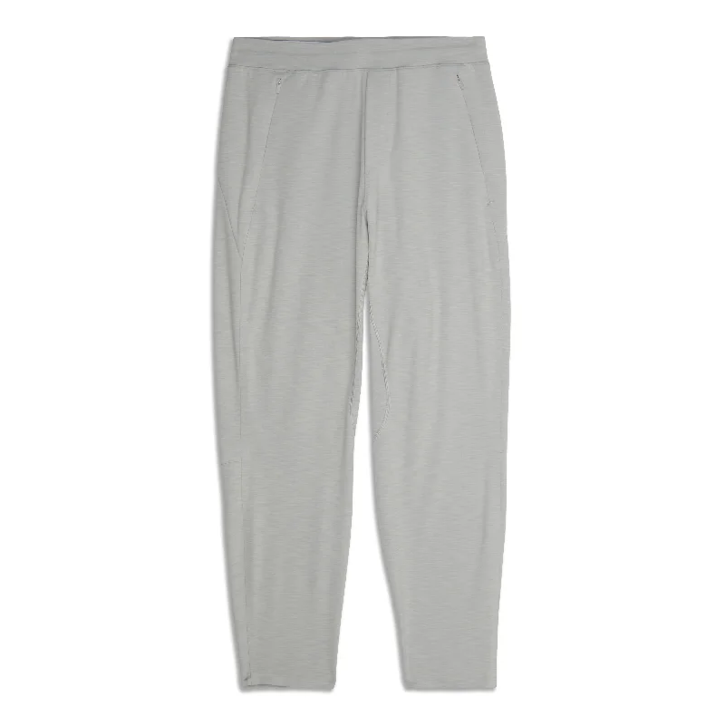 Weekend Extravaganza: Shop Now Balancer Pant - Resale