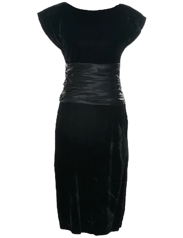 Discount Days Velvet Evening Dress - S