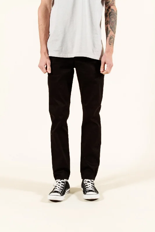 Weekend Discounts to Enjoy BLACK | SUMMER CHINO SLIM