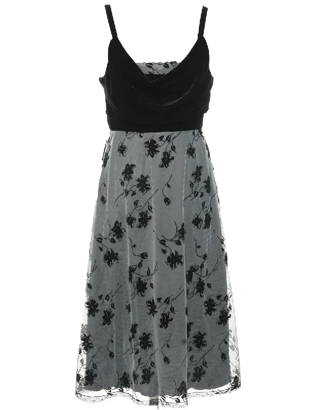 Savings Bonanza Velvet Evening Dress - M