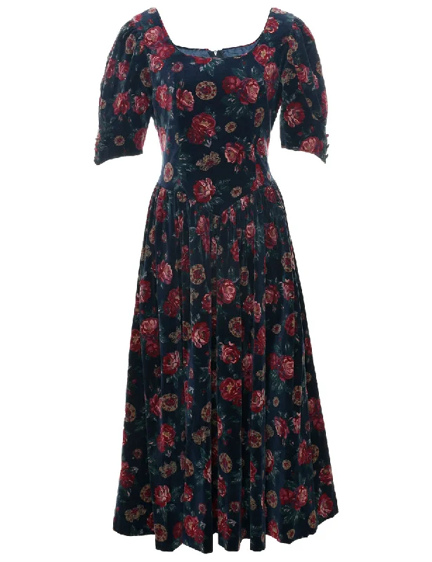 Extra Savings Velvet Floral Pattern Evening Dress - M