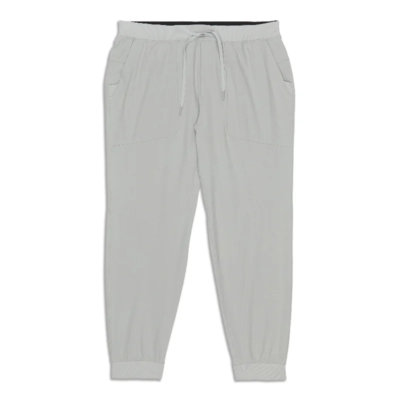 Discount Mania ABC Jogger - Resale