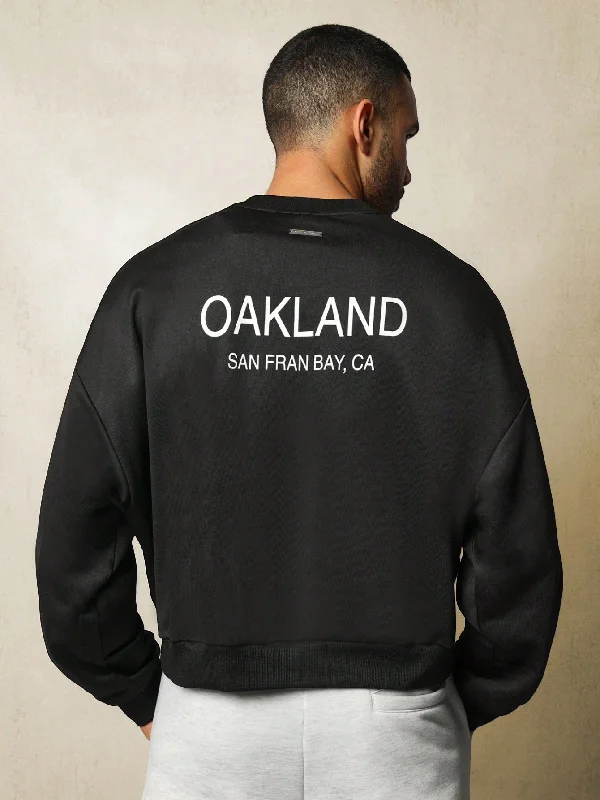 Mega Sale Crop Fit Sweatshirt With Kangaroo Pocket & Graphic Print