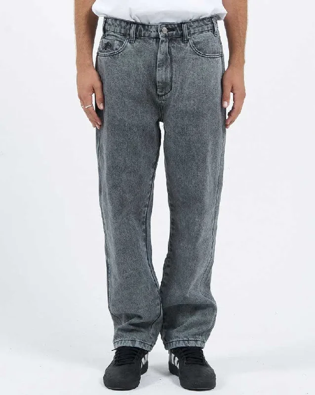 Time-Sensitive Lounger Scoot Jean