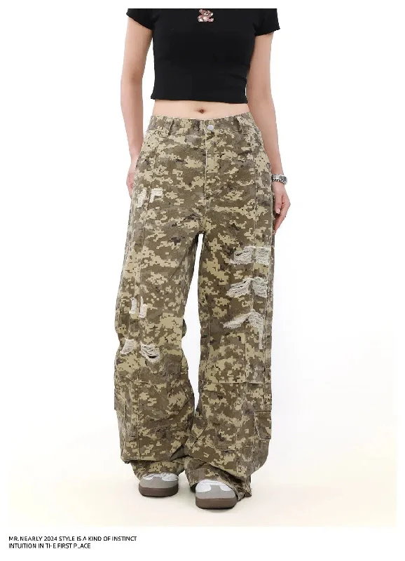 Final Offer Ripped Hole Camouflage Cargo Pants
