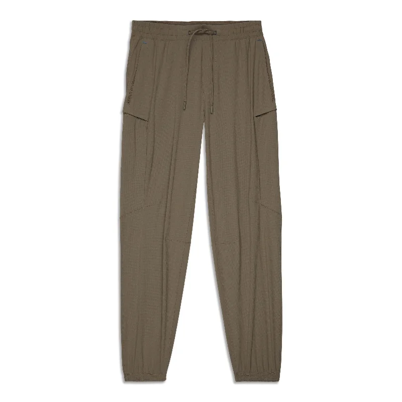 Celebrate the Weekend with Discounts License To Train Cargo Jogger - Resale