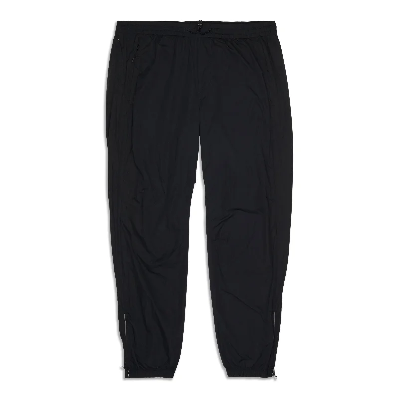 Weekend Wonders Await! Evergreen Jogger - Resale