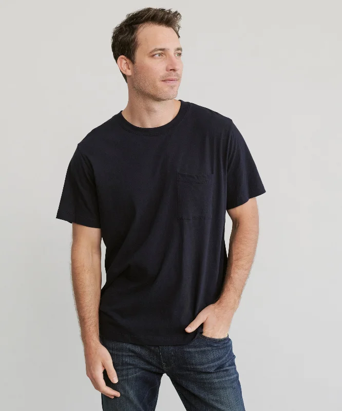 Year-End Deals Men's Vintage Pocket Tee