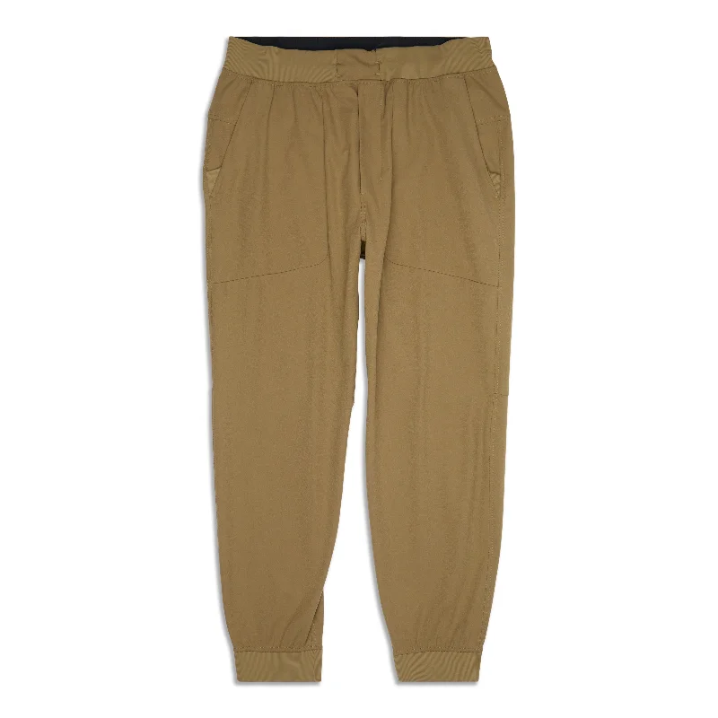 Act Fast ABC Jogger Shorter - Resale