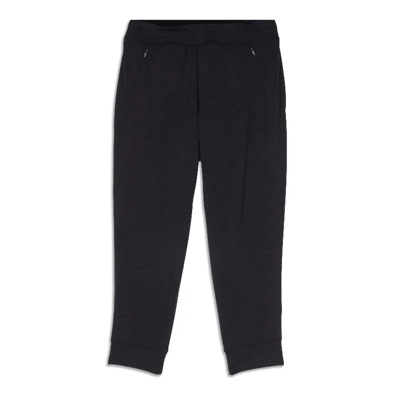 Hot Buy Balancer Cropped Pant - Resale