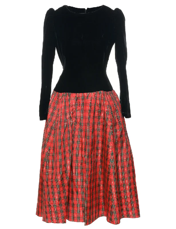 Sneak Peek Sale Velvet Checked Pattern Evening Dress - M