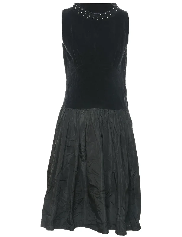 Don’t Miss Out Velvet Black Evening Dress - M