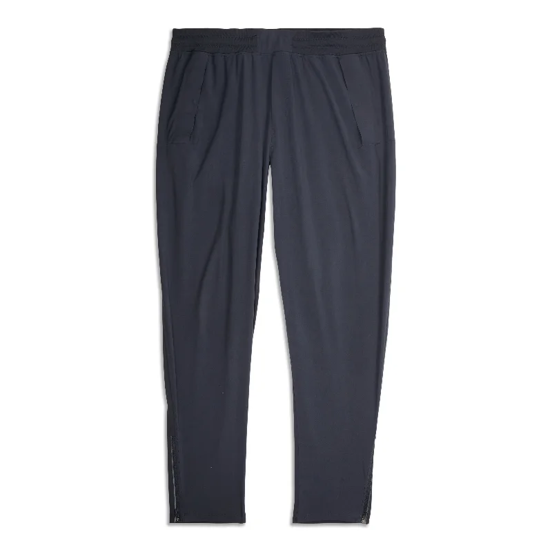 Deal Alert Chill Motion Pant - Resale