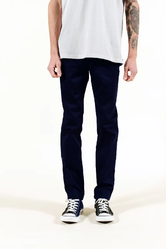 Weekend Specials to Savor NAVY | SUMMER CHINO SLIM