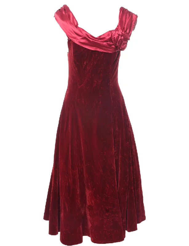 Today’s Deal Velvet Plum Evening Dress - S